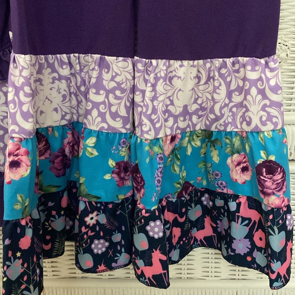 Ruffle Set Girls - Picture 2 of 4